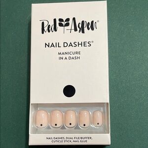 Red Aspen Nail Dashes